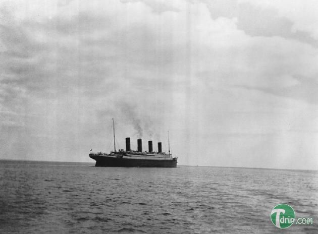 historical-photos-rare-pt2-last-photo-of-the-titanic.jpg