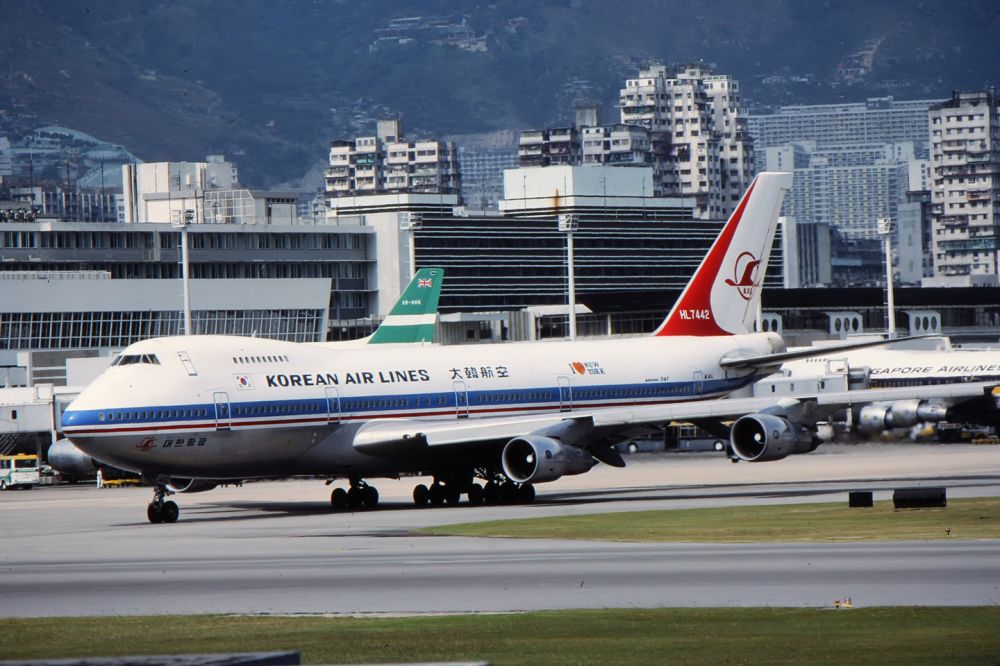 http___www_airlines-airliners_de_airliners_b747_200_hl7442_2.jpg