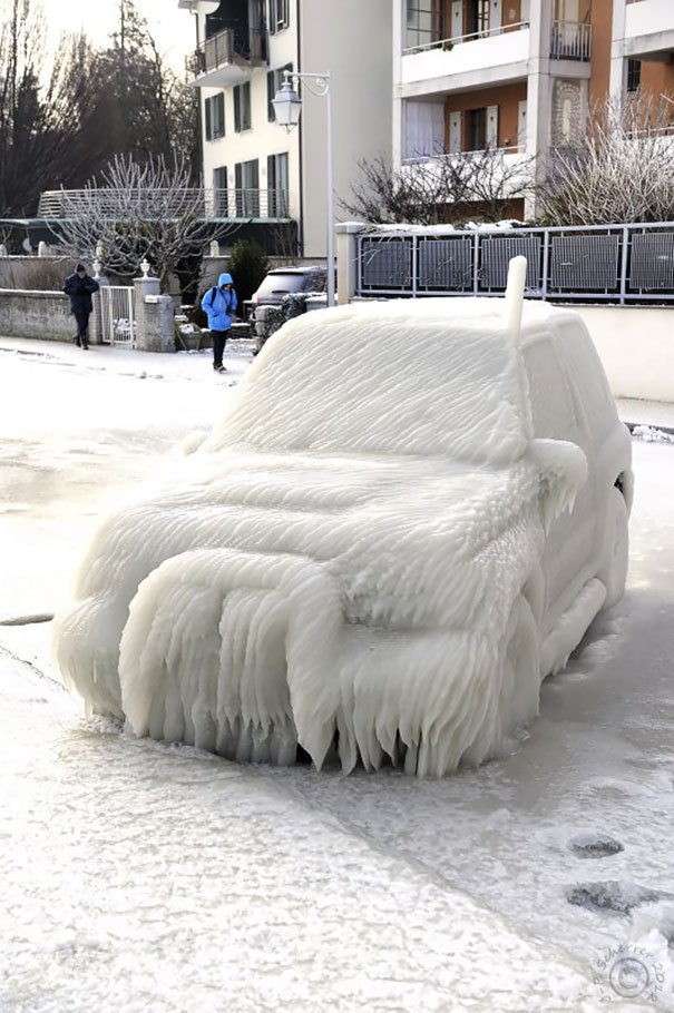 frozen-frosted-cars-201__605.jpg