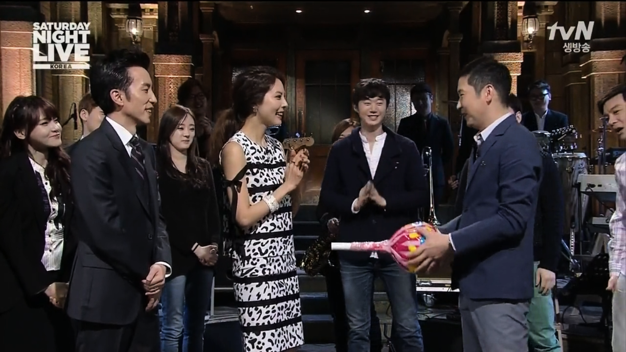 [tvN] SNL코리아 시즌5.E03.140315.박지윤.HDTV.H264.720p-WITH 0000204505ms.png