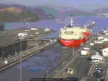 Traffic on the Panama Canal