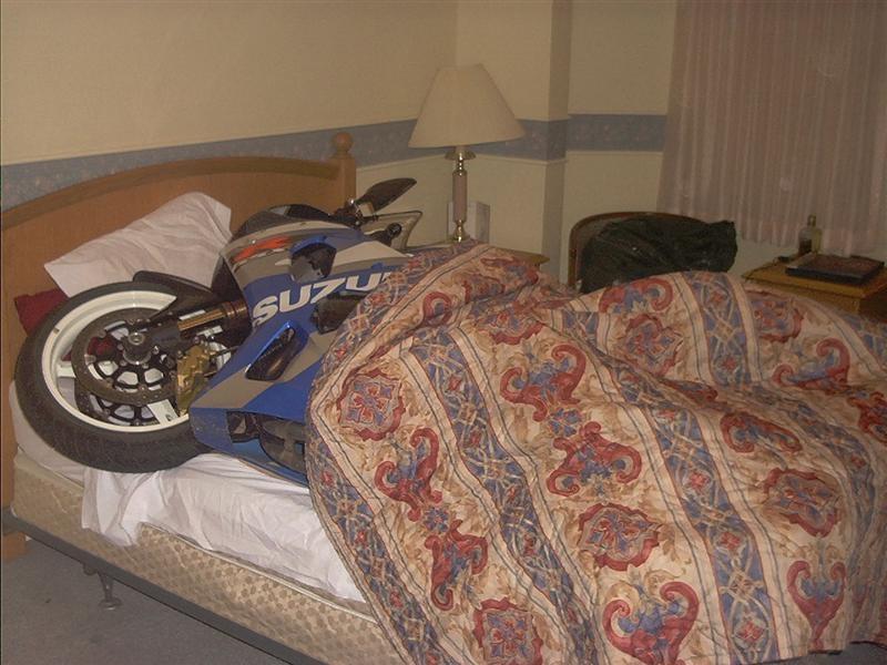 SUZUKI.jpg