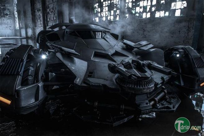 batmobile-weapons-106533.jpg