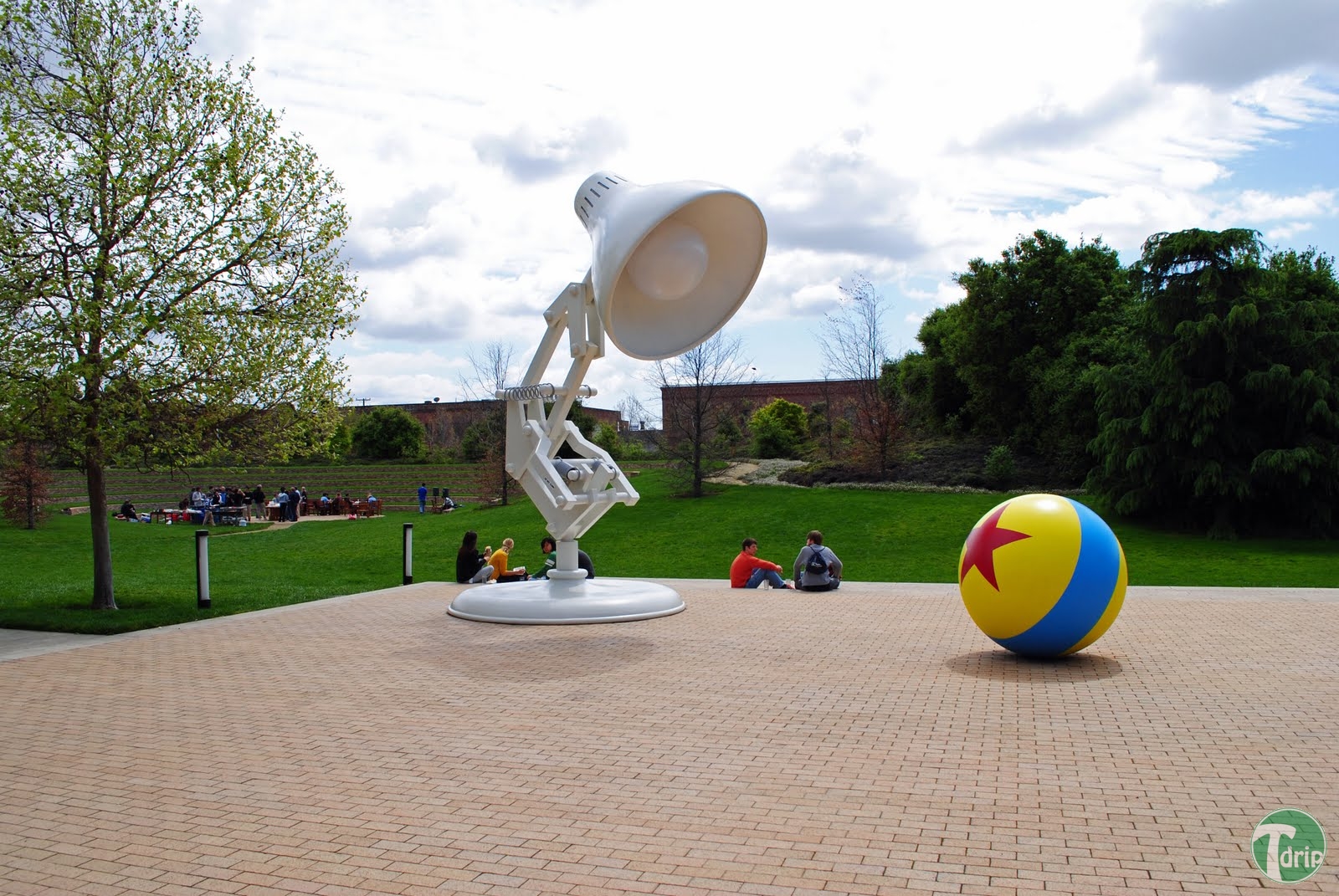 1333863045_201204081430452844207101_0.jpg : 3대 애니메이션 제작사 픽사(PIXAR) 를 가다.JPG