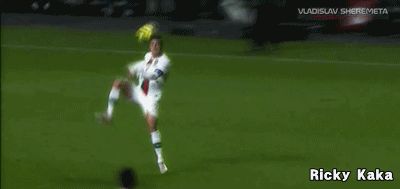 날두찡 손으로 개인기.gif : 1632AA3B4E7C2E6C0B8185