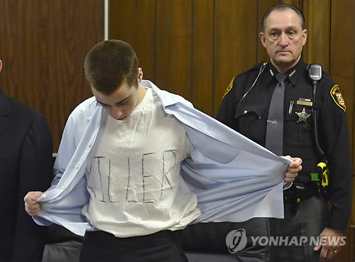 미국 10대 살인마 종신형2.jpg