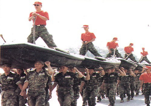 309994270_25eef76f9e.jpg : 해병대 놀리기.ssul