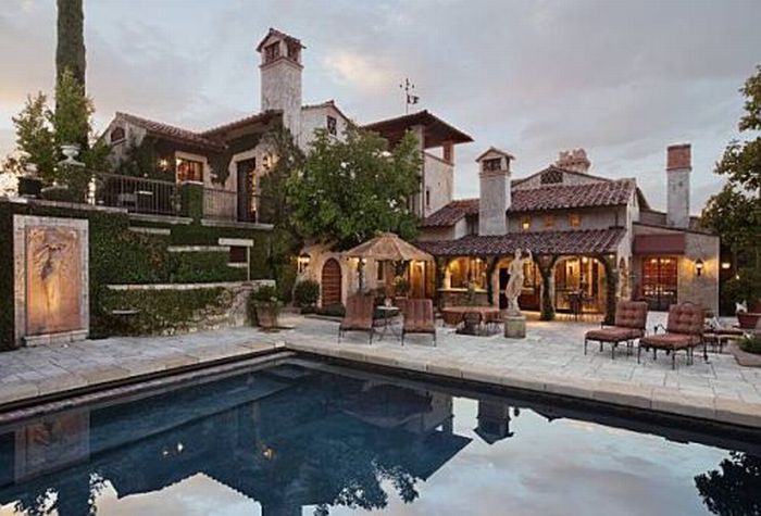 athlete_houses_13.jpg