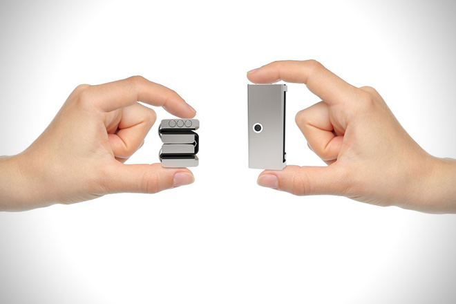 Foldable-Drasphone-by-RD-Core-Limited-4.jpg