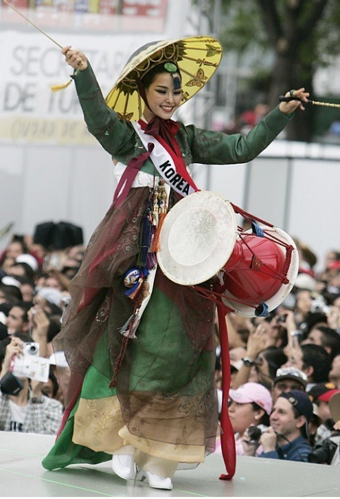 9177ccf0b413d1f0ef51d88171054d02.jpg