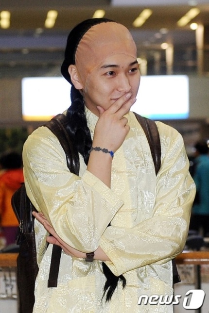 8.jpg : 슈퍼주니어 입국사진.jpg