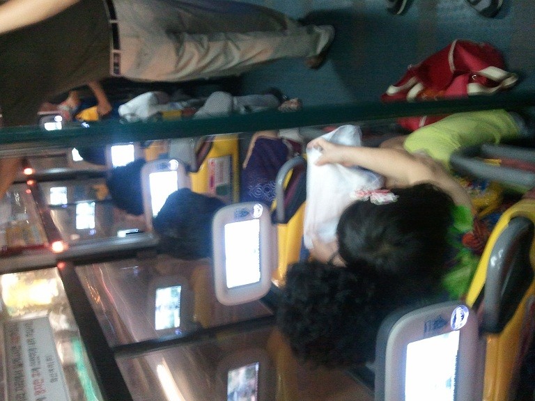 부산 버스의 좋은점.jpg : viewimage.php?id=ani1_new&no=29bcc427b78677a16fb3dab004c86b6fb5a2b0f8bff6310a753702c69d53c552d96be75d4bb14da9560ad8bb8ca4c81323a70e91d744354e00cdc7b4b0957a04860c632850f197d2352f0bdb7eab2aeeaf8272f0c4f8525317&f_no=7cee8173b68260f23febe9e746807502fe45ea33e098fbd913f1003eb117696179d1