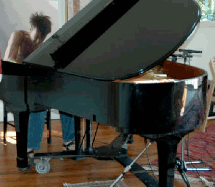 f0031563_4fb3a04af24d7.gif