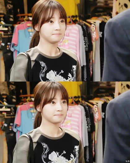 송하윤4.jpg