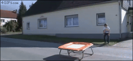 1.gif : 민폐甲 꼬맹이.GIF