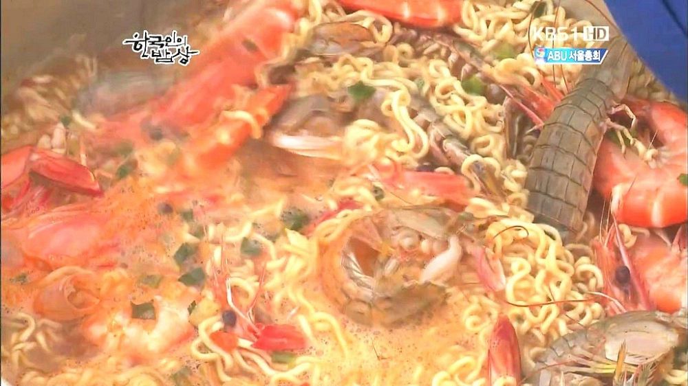 downloadfile-4.jpg : 대하잡이 어부들의 소박한 새참