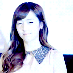 14.gif : 제시카보다 동생 크리스탈이 독한이유?