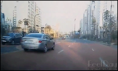 1889335023_kkcnyver_msoda.gif