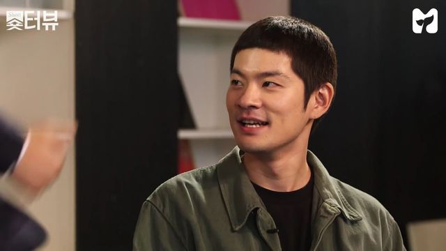 [양세형의 숏터뷰] 6회 - 장기하 ②편 by 모비딕 Mobidic.mp4_000106460.jpg