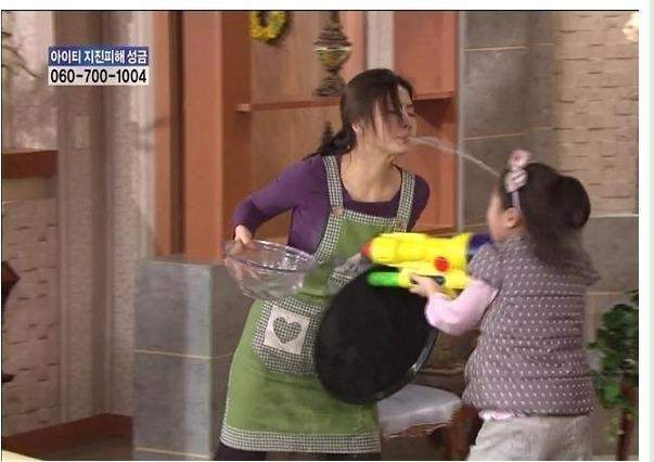 dfecafa3d53c84fab3ef2a85ff93459c.jpg : 물총새