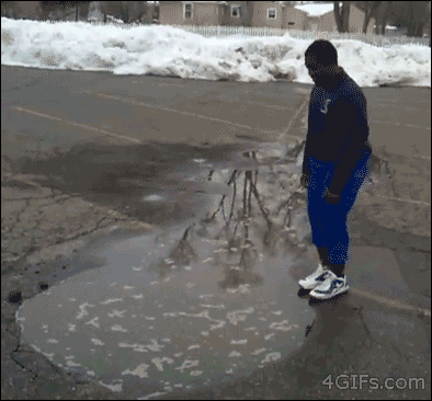 Jumps-into-puddle[1].gif