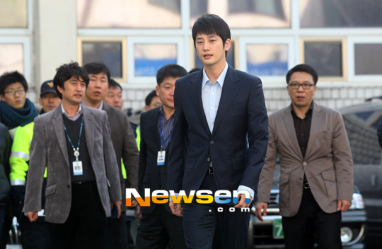 경찰서앞 영화촬영현장.jpg