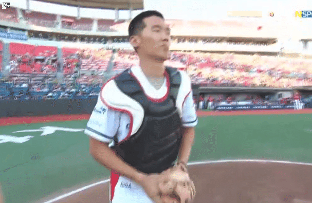 1435921219kpxVjUEenuQY44fOmADNLiGwpby_14