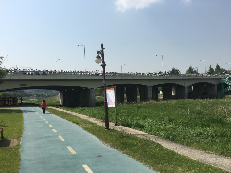 160429032815_2TvlndaHhE6_1461906395_0_7.