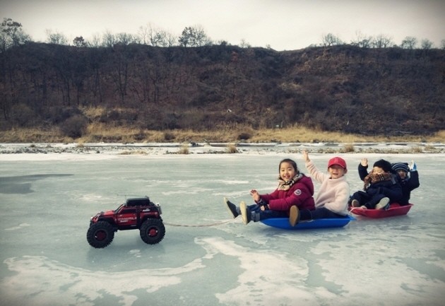 160428124439_4YCjZipzw_1461809235_8_6.jp