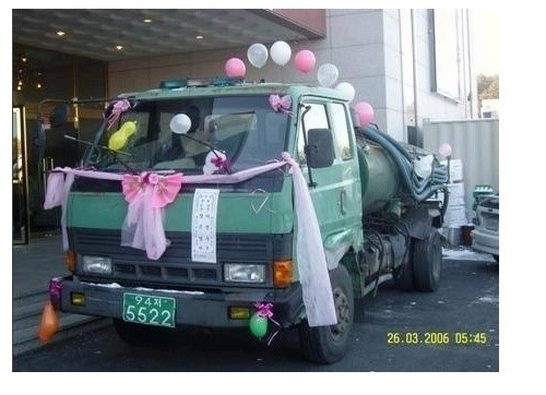 77.jpg : 이런웨딩카 좋아~! 77.jpg : 이런웨딩카 좋아~!