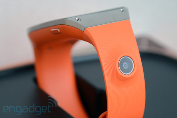 3.jpg : 삼성은 역시 디자인 호불호가 갈리는듯