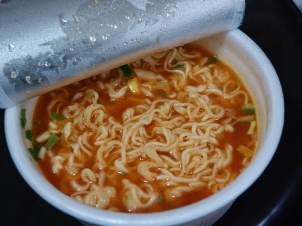 컵라면.jpg