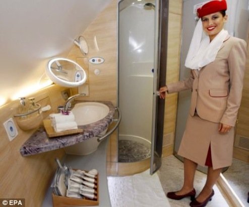 Emirates-A380-Showers.jpg