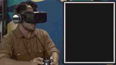 virtual-reality-horror-scary-gif-2229142.gif